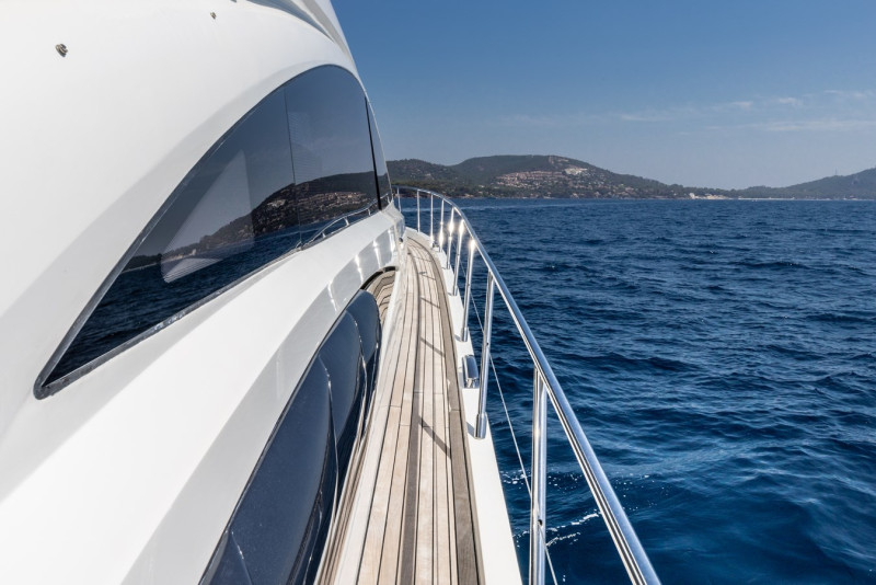 PRINCESS V70 2008 PRINCESS YACHTS