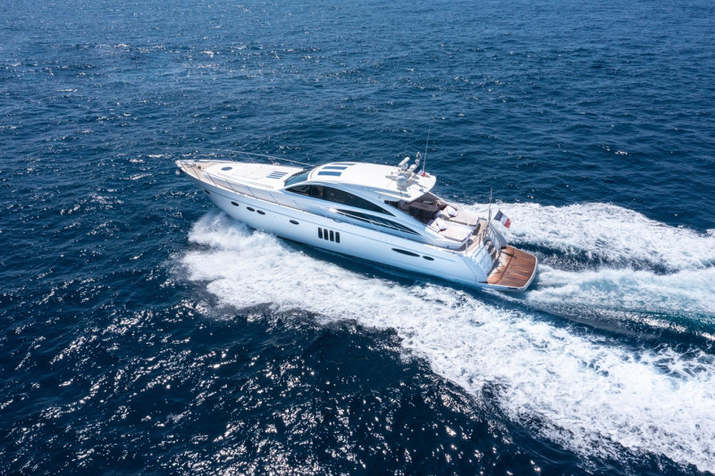 PRINCESS V70 2008 PRINCESS YACHTS