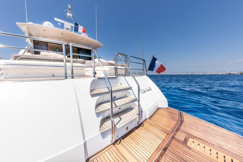 PRINCESS V70 2008 PRINCESS YACHTS