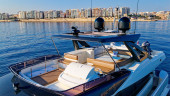 800 2010 FERRETTI YACHTS