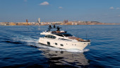 800 2010 FERRETTI YACHTS