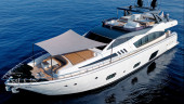 800 2010 FERRETTI YACHTS