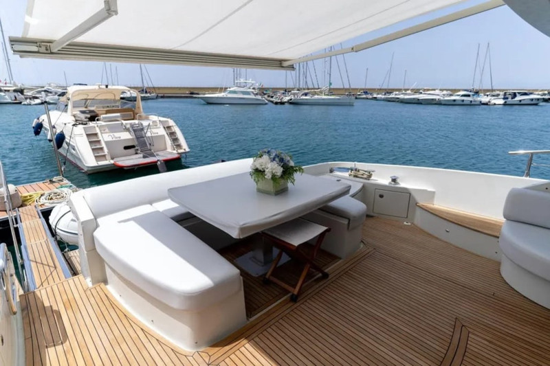 AZIMUT 62S 2013 AZIMUT YACHTS