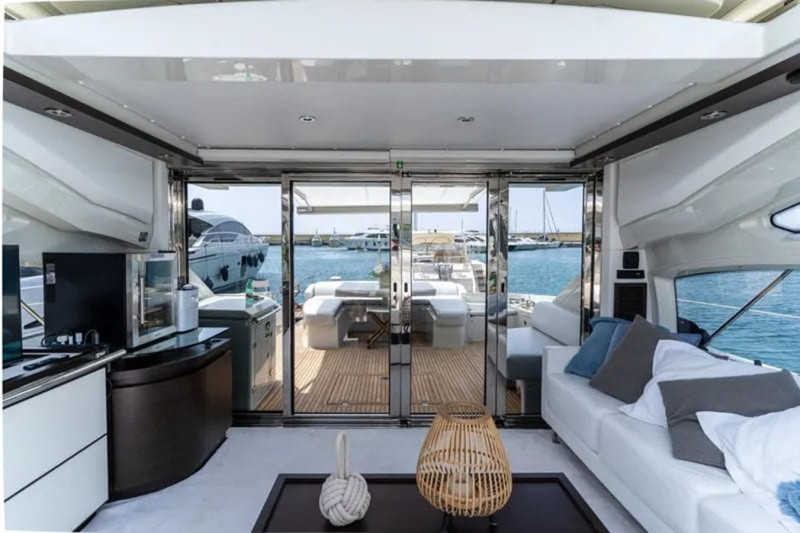 AZIMUT 62S 2013 AZIMUT YACHTS