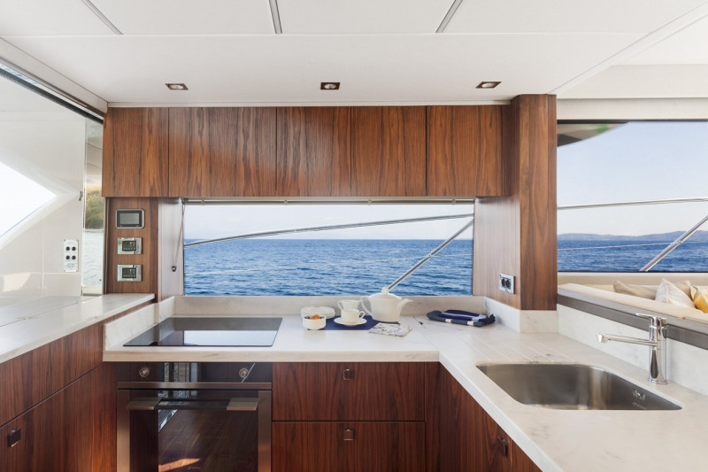 2018 SUNSEEKER