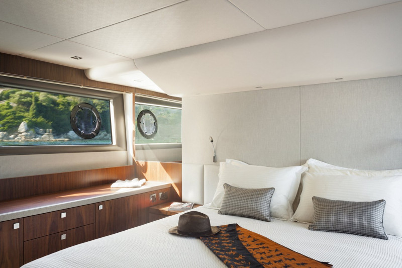 2018 SUNSEEKER