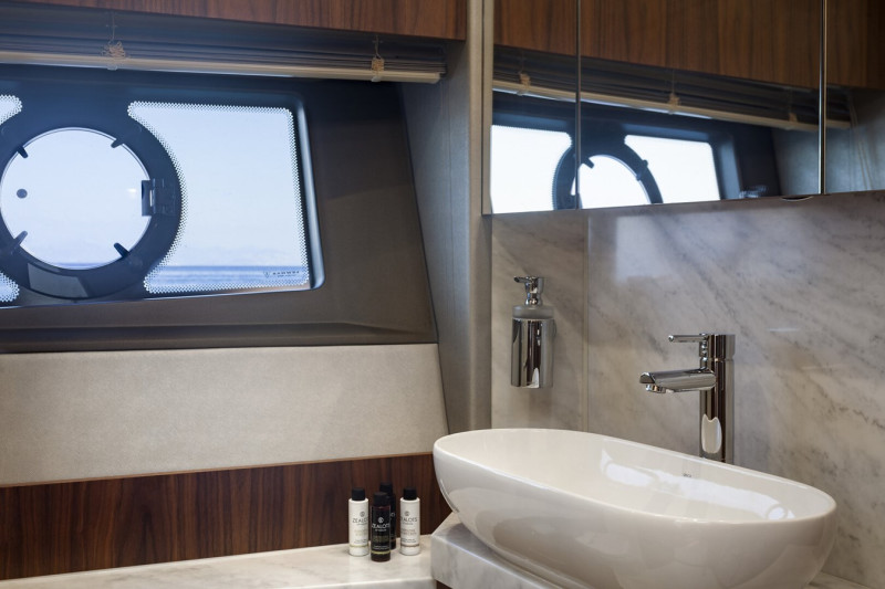 2018 SUNSEEKER