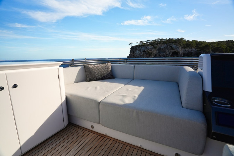 S8 2023 AZIMUT YACHTS