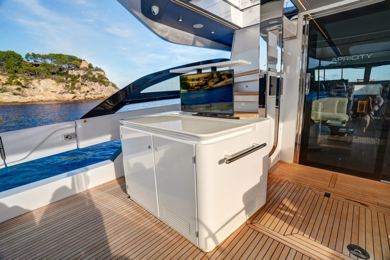 S8 2023 AZIMUT YACHTS