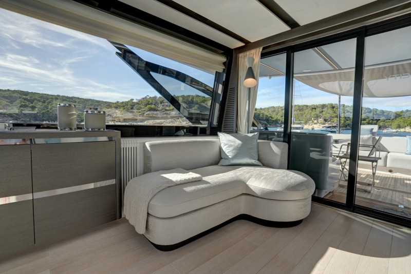 S8 2023 AZIMUT YACHTS