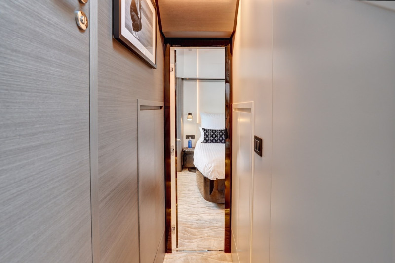 S8 2023 AZIMUT YACHTS
