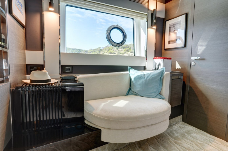 S8 2023 AZIMUT YACHTS
