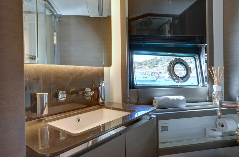 S8 2023 AZIMUT YACHTS