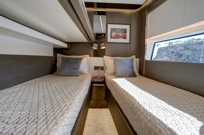 S8 2023 AZIMUT YACHTS