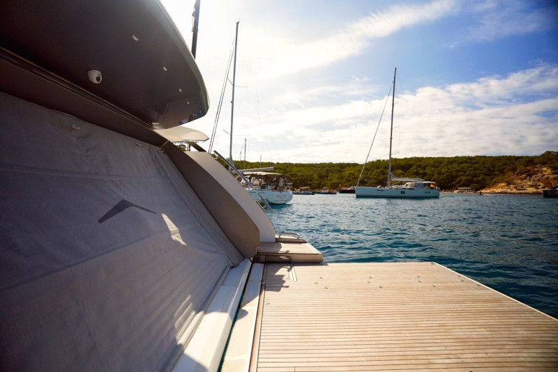 S8 2023 AZIMUT YACHTS