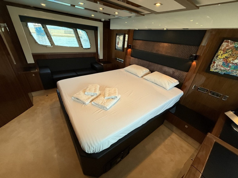 2011 SUNSEEKER