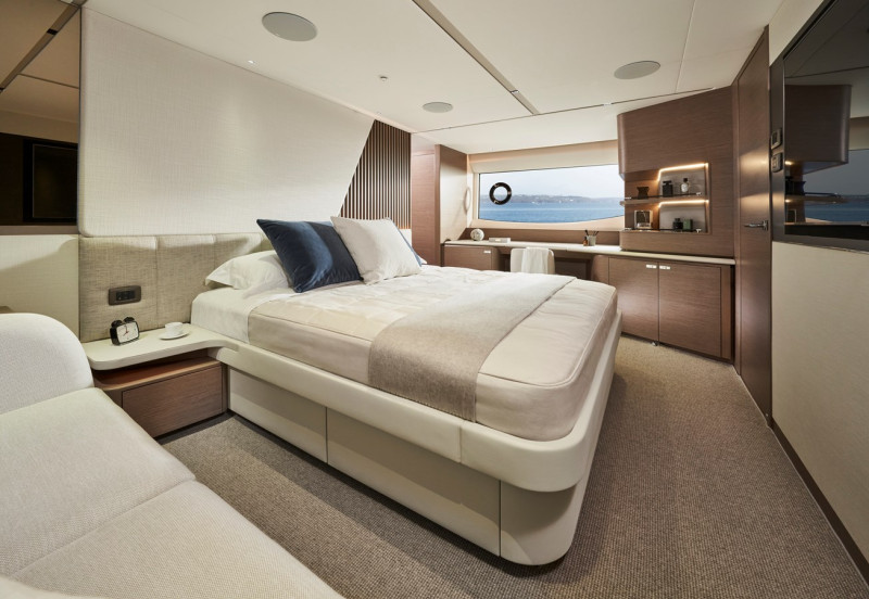 Y72 2021 PRINCESS YACHTS
