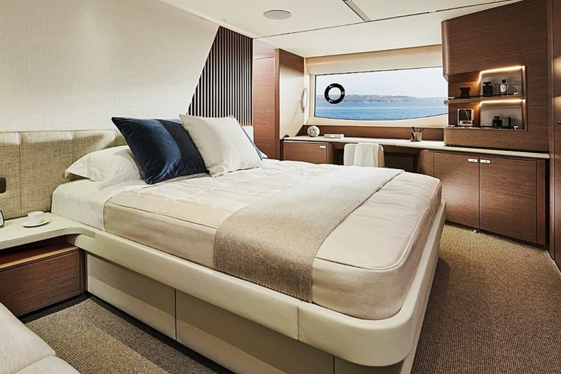 PRINCESS Y72 2025 PRINCESS YACHTS