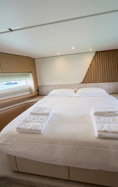 PRINCESS Y72 2025 PRINCESS YACHTS