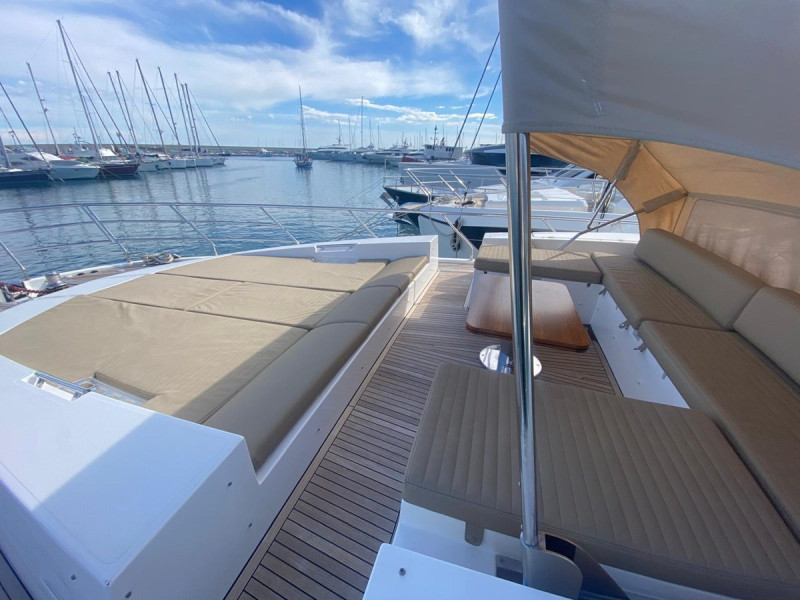 77S 2016 AZIMUT YACHTS