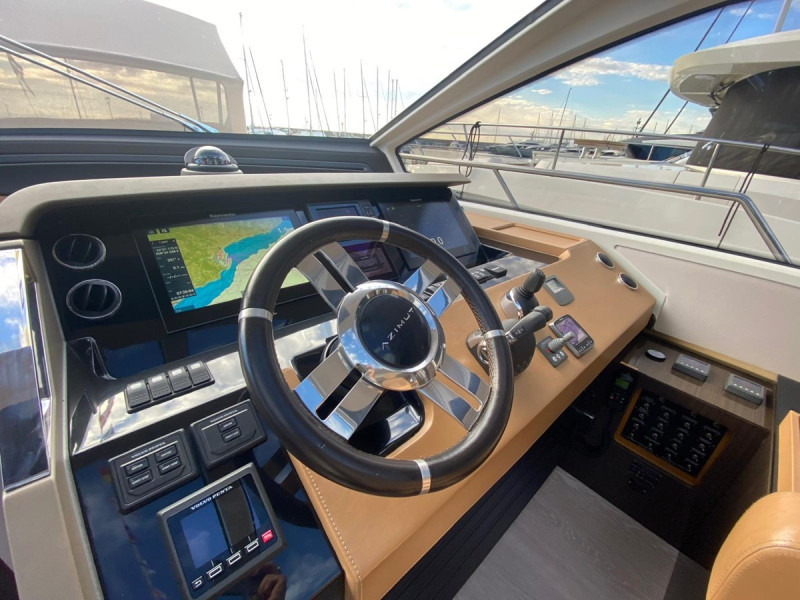 77S 2016 AZIMUT YACHTS