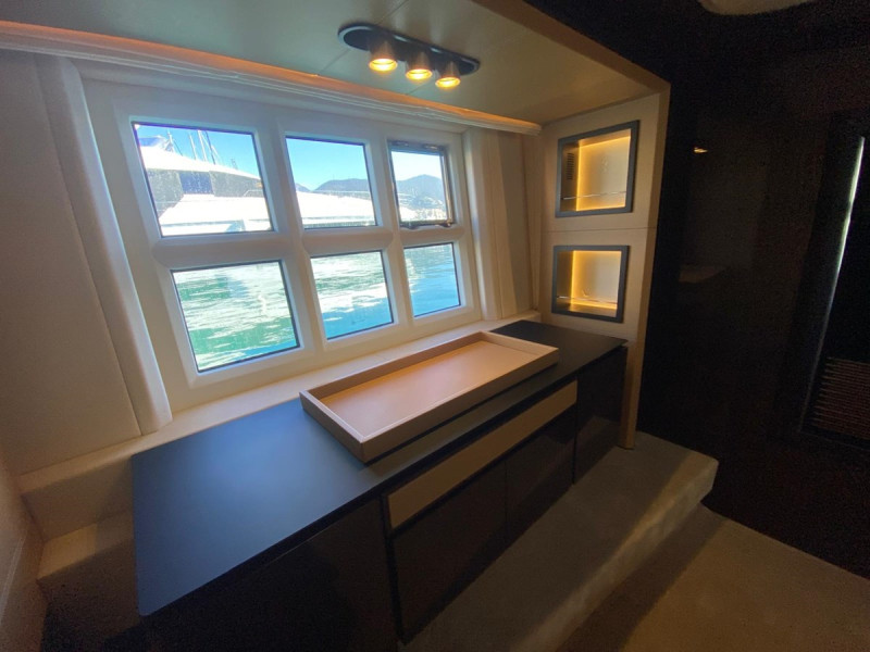 77S 2016 AZIMUT YACHTS