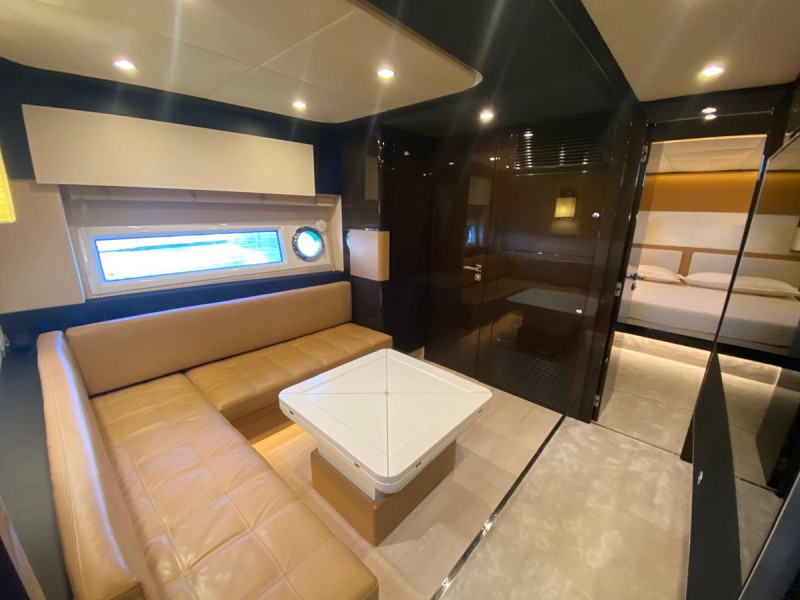 77S 2016 AZIMUT YACHTS