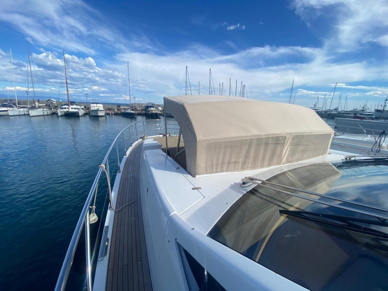 77S 2016 AZIMUT YACHTS