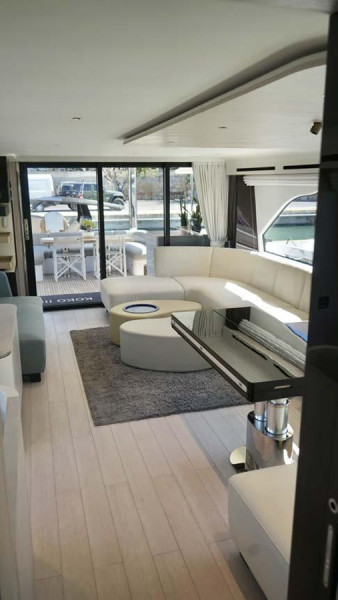 78 FLY 2023 AZIMUT YACHTS