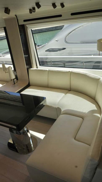 78 FLY 2023 AZIMUT YACHTS