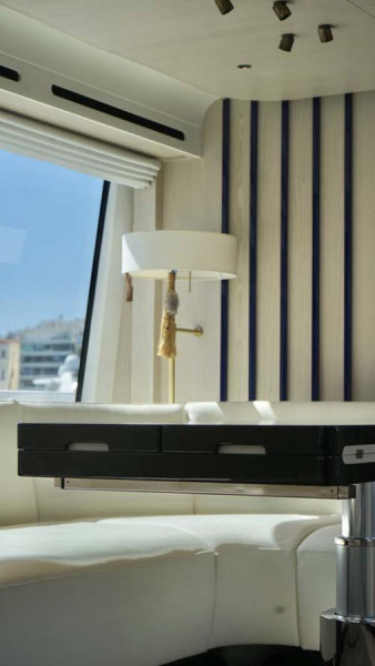 78 FLY 2023 AZIMUT YACHTS