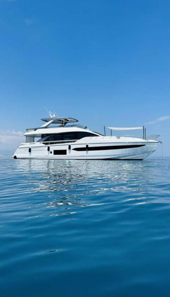 78 FLY 2023 AZIMUT YACHTS