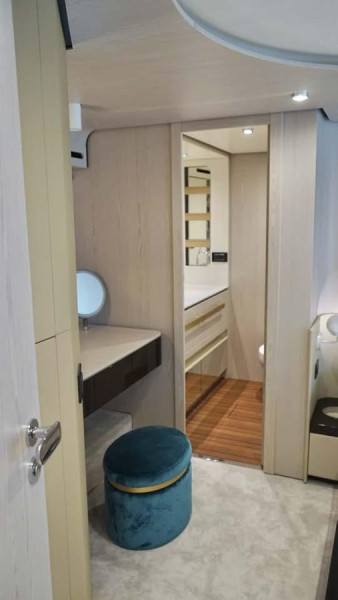 78 FLY 2023 AZIMUT YACHTS