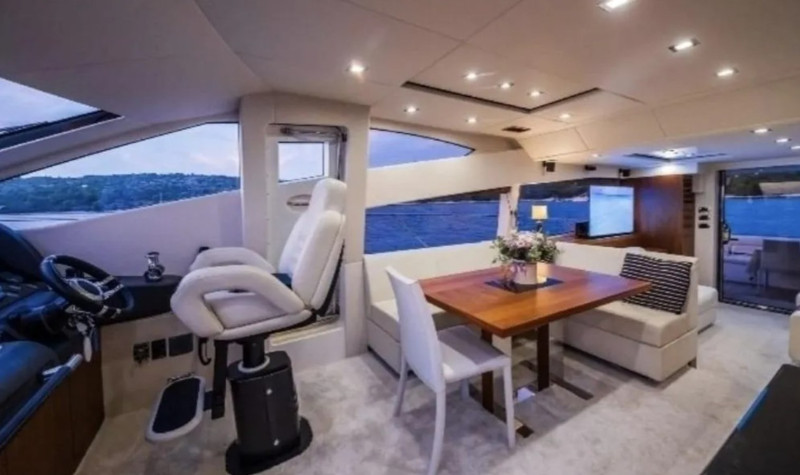 SUNSEEKER MANHATTAN 63 2012 SUNSEEKER