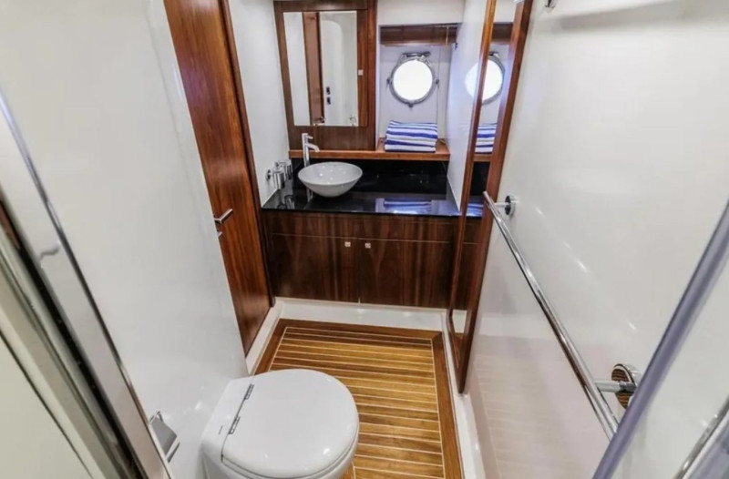 SUNSEEKER MANHATTAN 63 2012 SUNSEEKER
