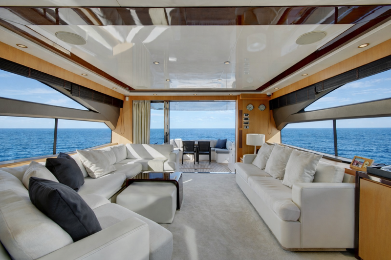 PRINCESS 72 2014 PRINCESS YACHTS
