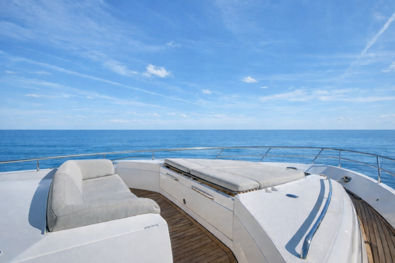 PRINCESS 72 2014 PRINCESS YACHTS