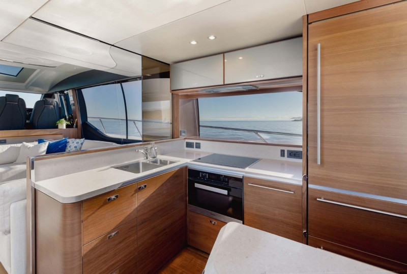 2019 PRINCESS YACHTS