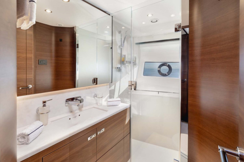 2019 PRINCESS YACHTS