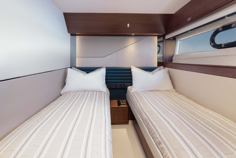 2019 PRINCESS YACHTS