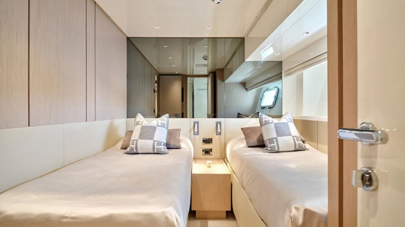 SX76 2021 SANLORENZO YACHTS