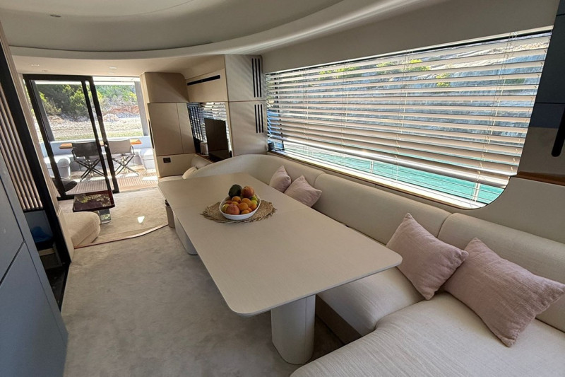 AZIMUT FLY 68 2022 AZIMUT YACHTS