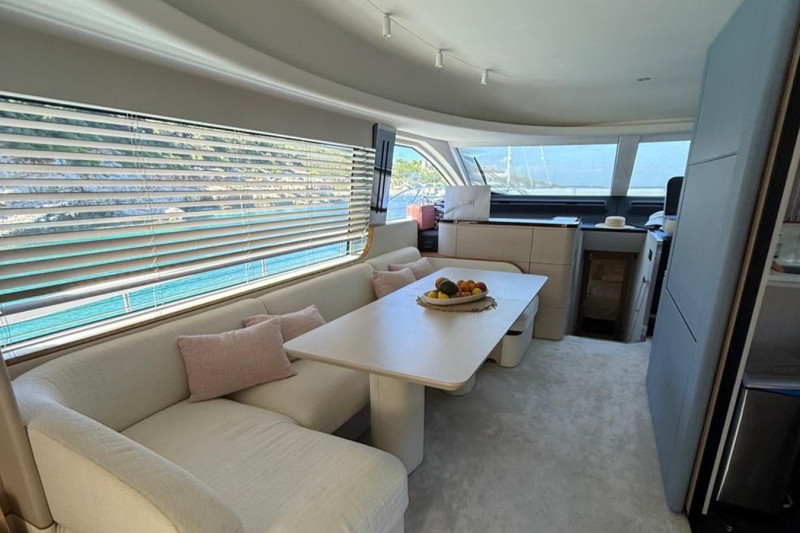 AZIMUT FLY 68 2022 AZIMUT YACHTS