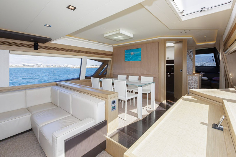 2013 FERRETTI YACHTS