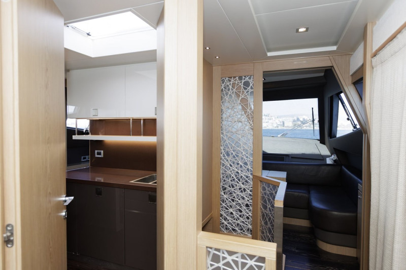 2013 FERRETTI YACHTS