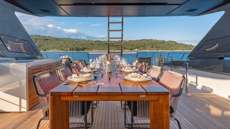 SL102 ASYMMETRIC 2019 SANLORENZO YACHTS