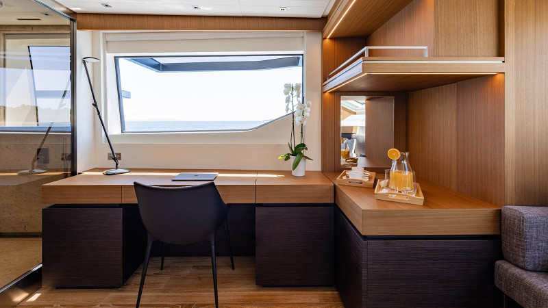 SL102 ASYMMETRIC 2019 SANLORENZO YACHTS