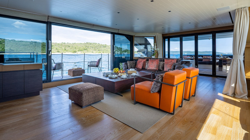 SL102 ASYMMETRIC 2019 SANLORENZO YACHTS