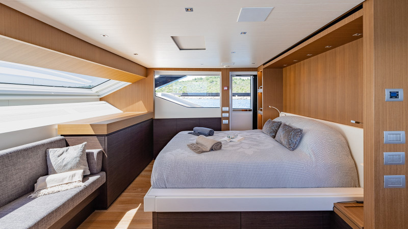 SL102 ASYMMETRIC 2019 SANLORENZO YACHTS