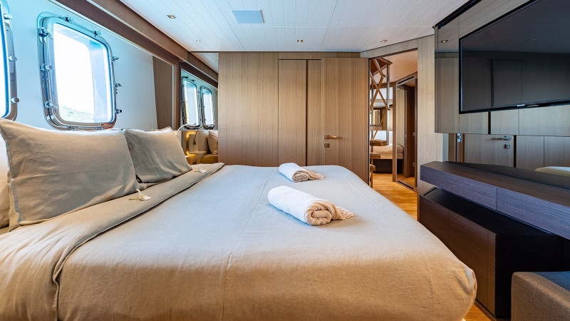 SL102 ASYMMETRIC 2019 SANLORENZO YACHTS